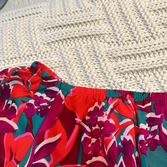 Bar lll Floral Cropped Top NWT Sz XL - Picture 4 of 6